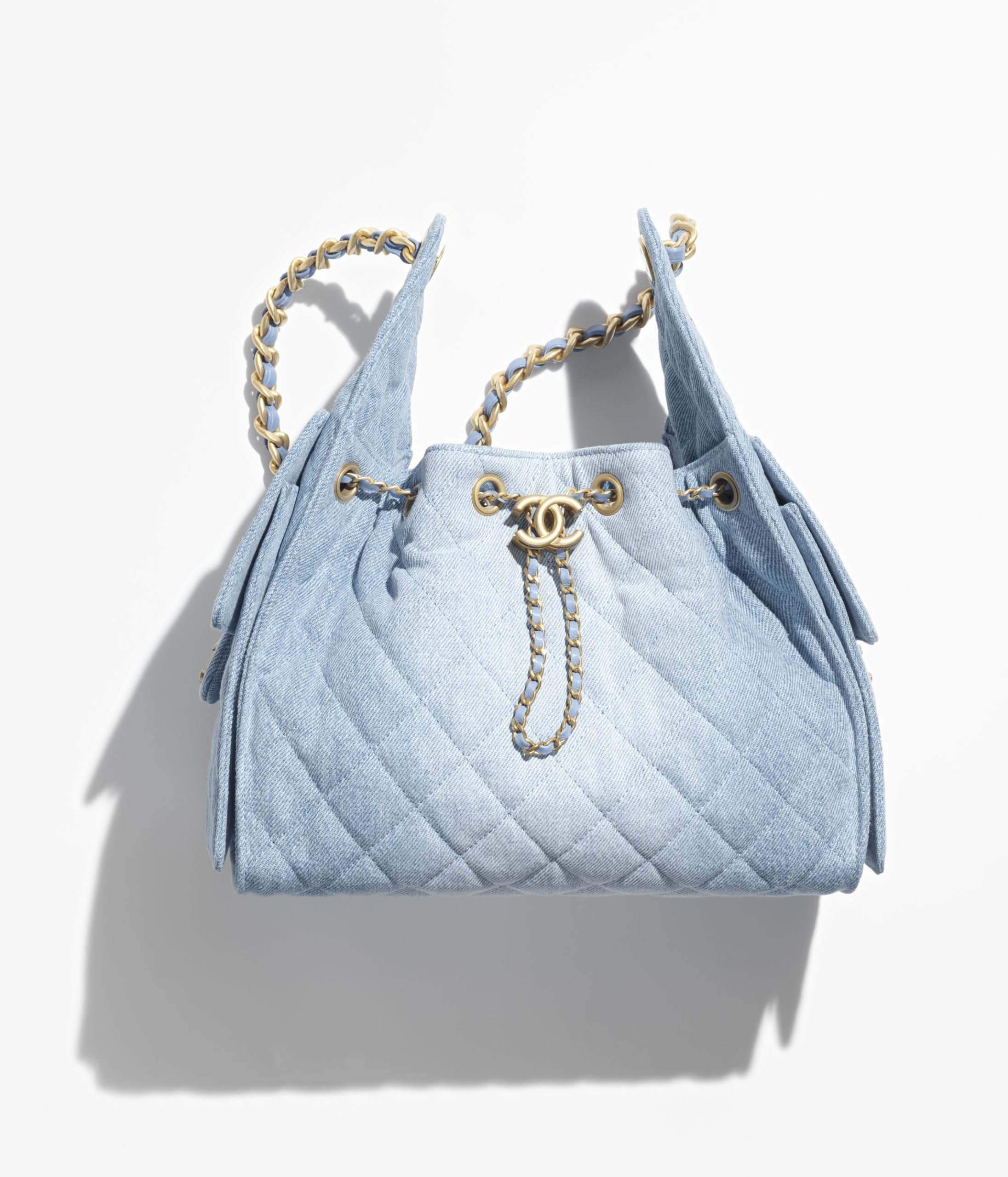 25 CHANEL 25 SMALL HANDBAG - Image 1